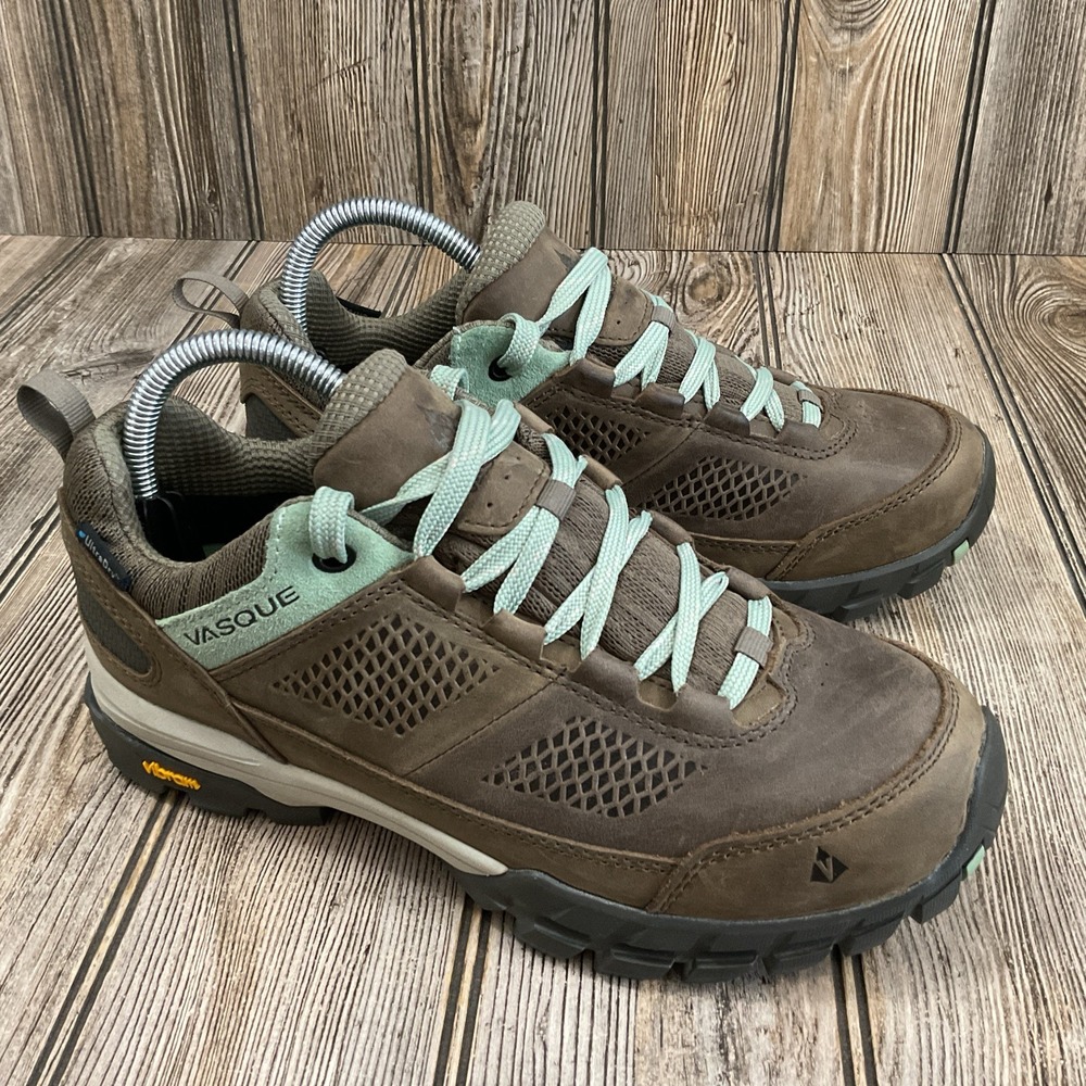 Vasque Womens Talus AT Low UltraDry Waterproof Basil Hiking Shoes Size 8.5W Wide